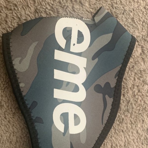Supreme camo mask - Picture 2 of 4